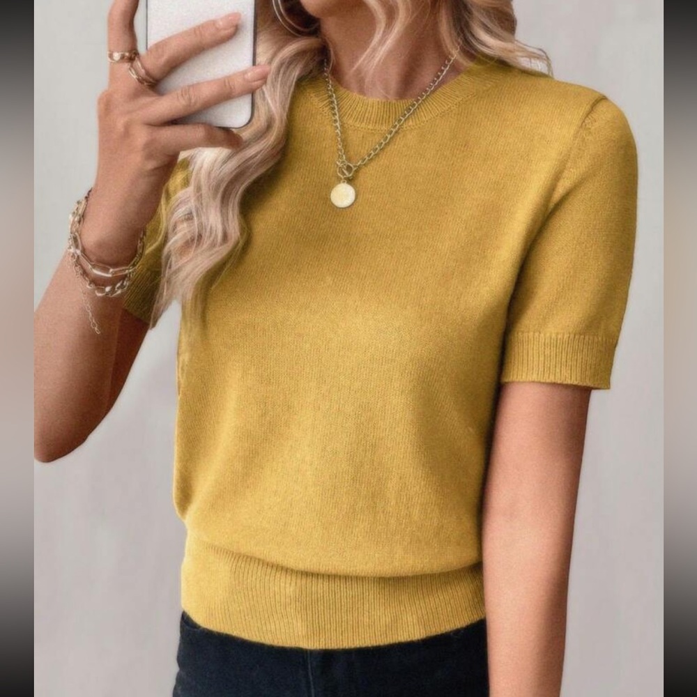 Yellow Short Sleeve Knit Top